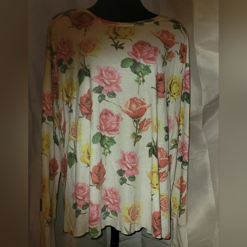 WILDFOX baggy long sleeve casual top